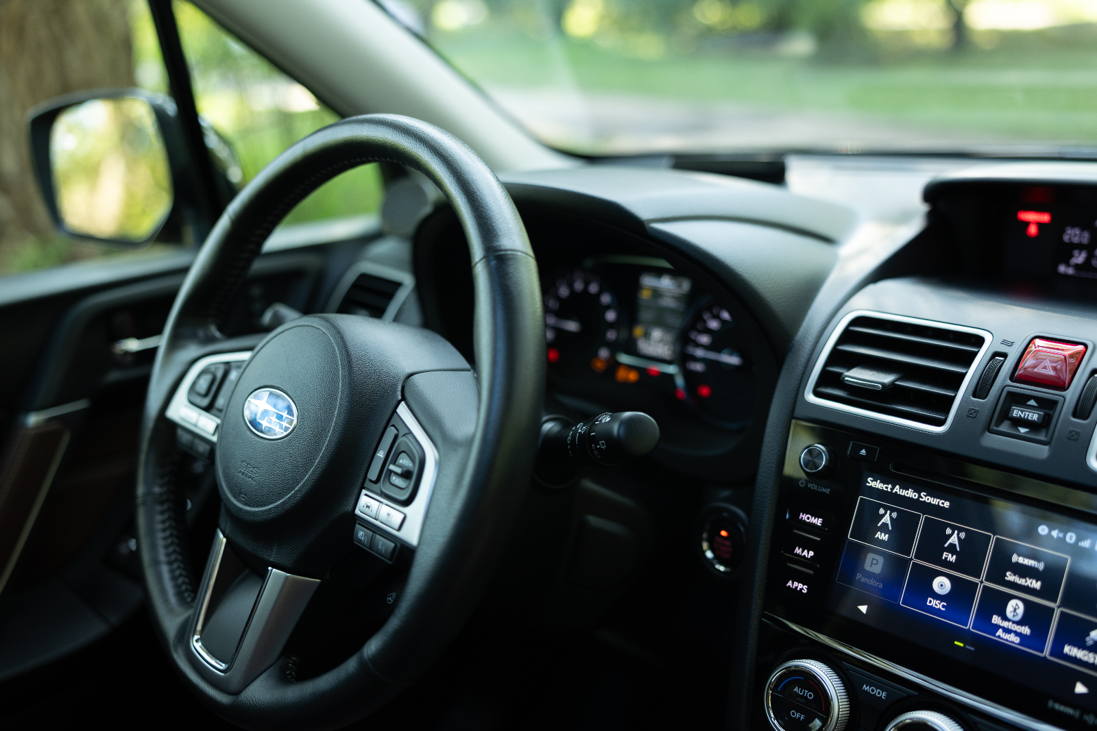 Subaru Forester 2018 фото 8