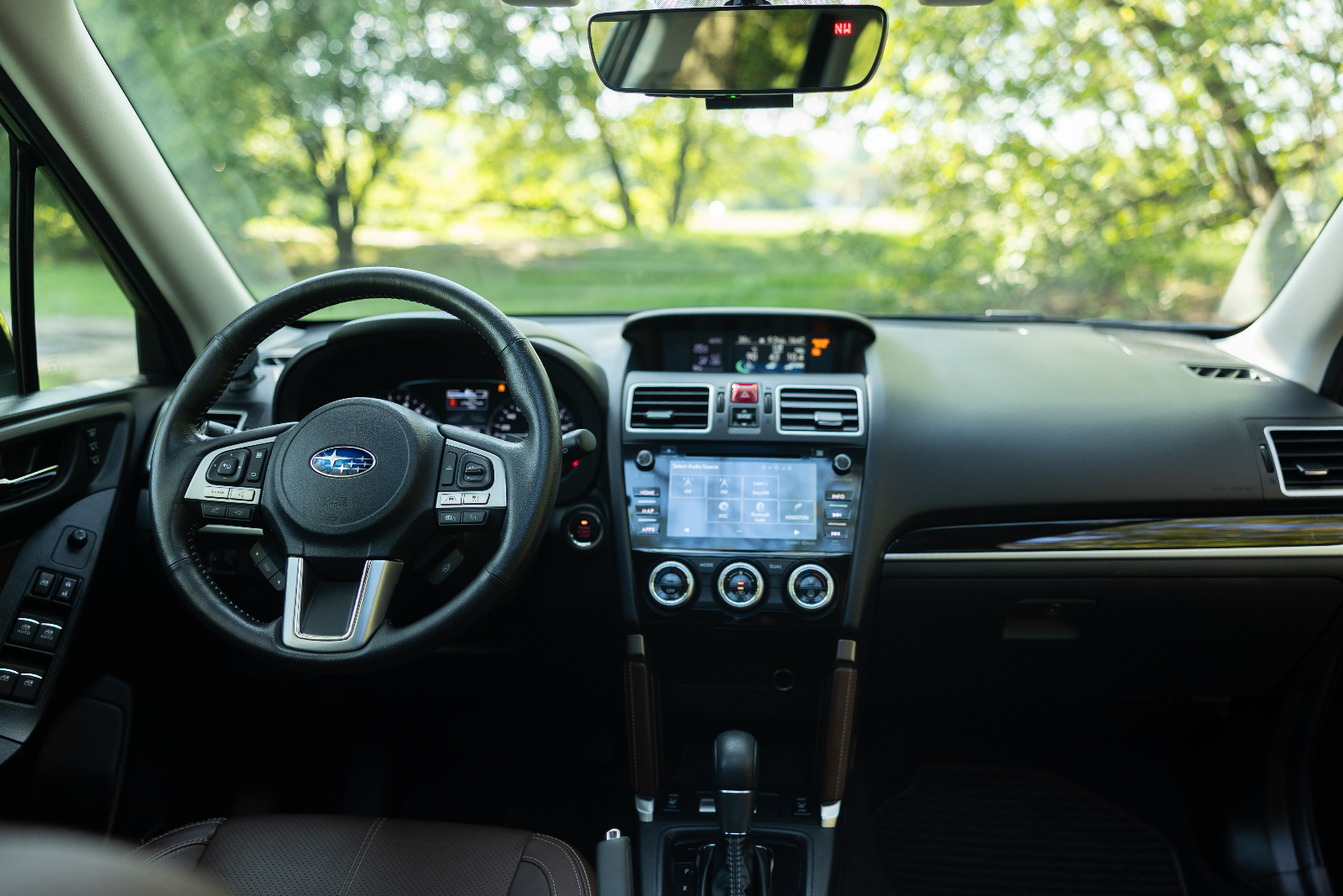Subaru Forester 2018 фото 18