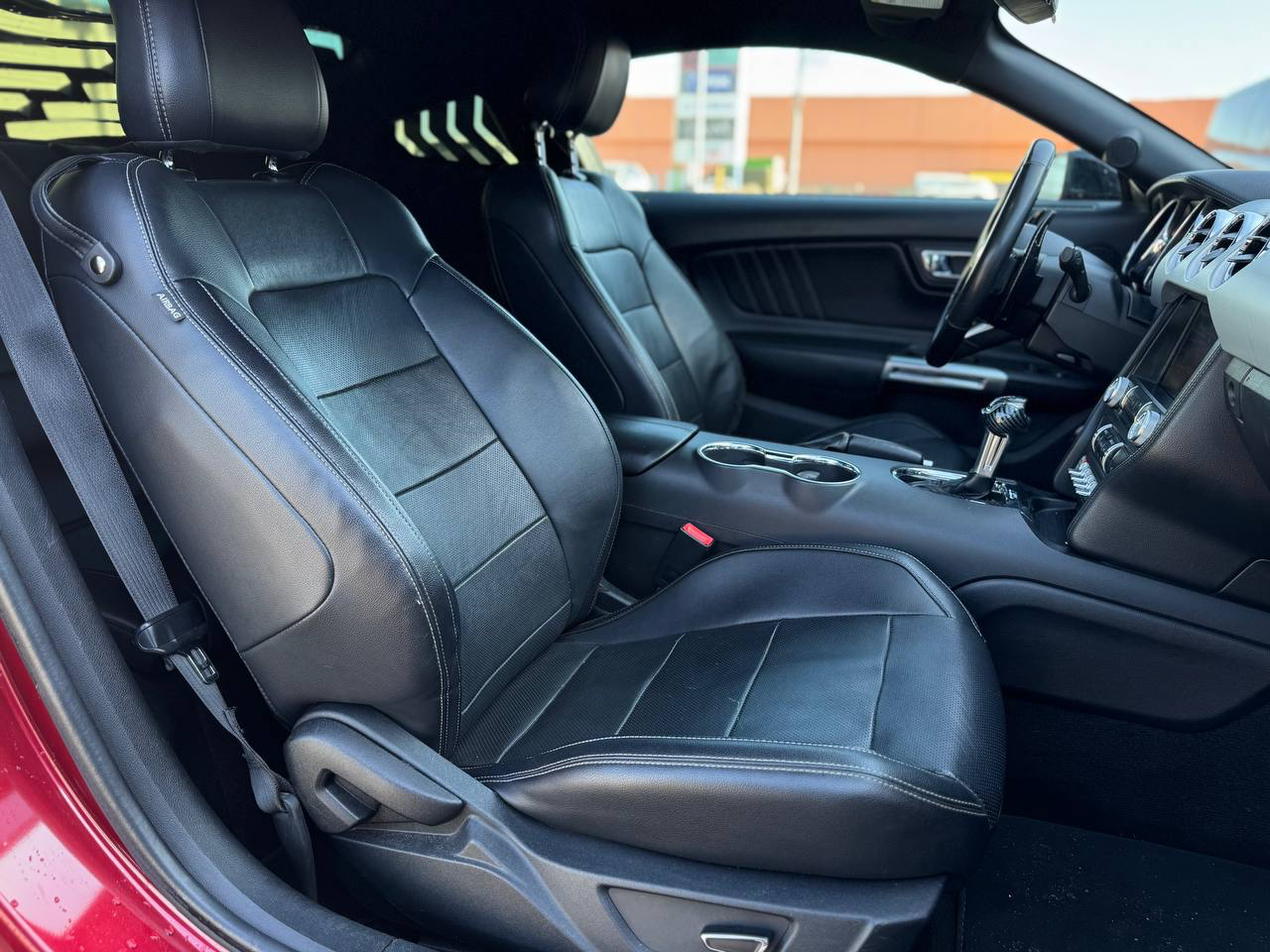 Ford Mustang 2015 фото 7